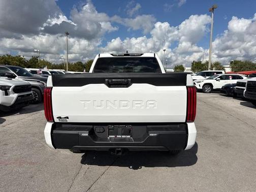 2025 Toyota Tundra SR