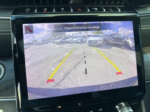 2022 Jeep Grand Cherokee L Overland