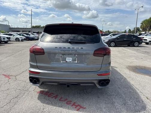 2016 Porsche Cayenne GTS