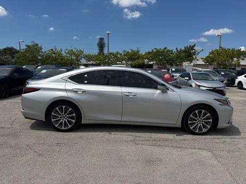 2019 Lexus ES 350 Base