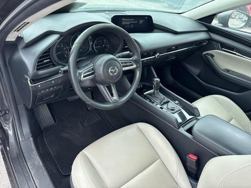 2023 Mazda Mazda3 FWD w/Preferred Package