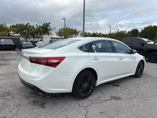 2016 Toyota Avalon Touring