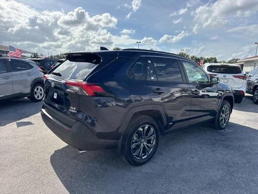 2024 Toyota RAV4 Hybrid XLE Premium