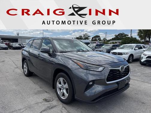 2024 Toyota Highlander LE