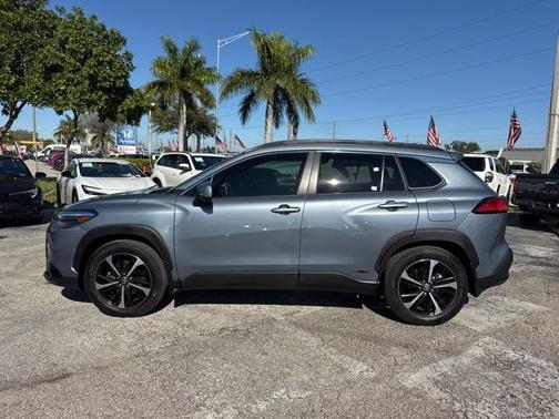 2024 Toyota Corolla Hybrid SE