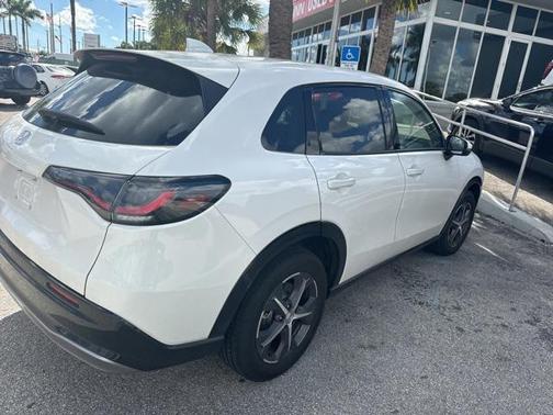 2025 Honda HR-V EX-L