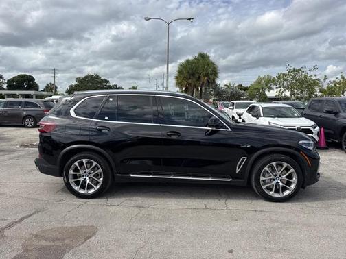 2023 BMW X5 PHEV xDrive45e