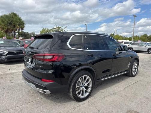 2023 BMW X5 PHEV xDrive45e