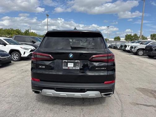 2023 BMW X5 PHEV xDrive45e
