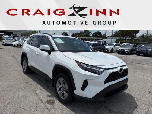 2024 Toyota RAV4 XLE