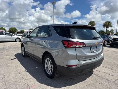 2024 Chevrolet Equinox LS