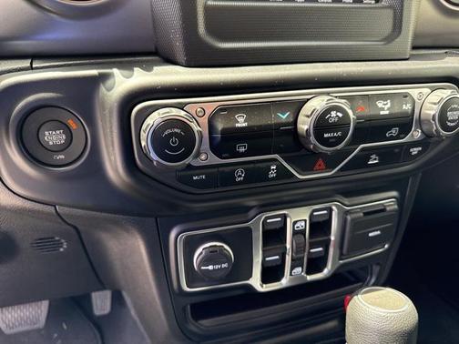 2023 Jeep Gladiator Sport S