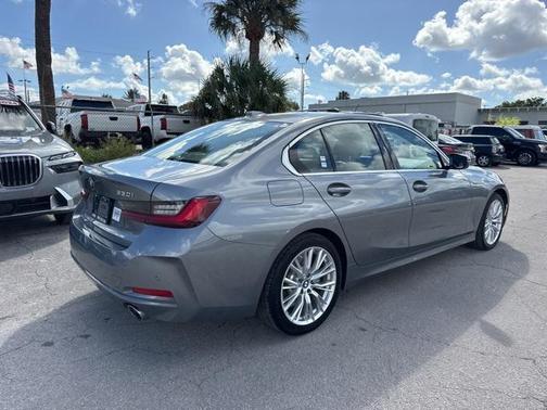 2024 BMW 330 330i
