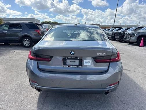 2024 BMW 330 330i