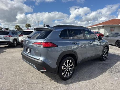 2025 Toyota Corolla Cross XLE