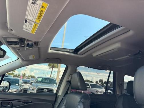 2019 Honda Pilot Touring 8-Passenger