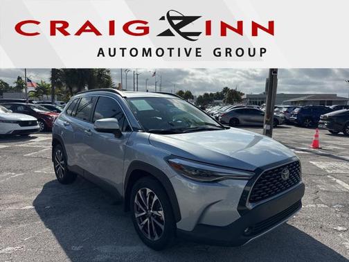 2024 Toyota Corolla Cross XLE