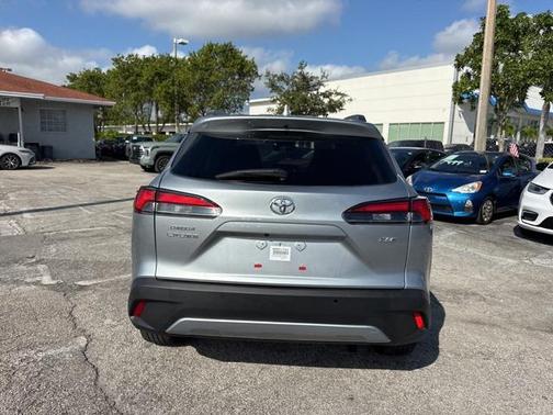 2024 Toyota Corolla Cross XLE