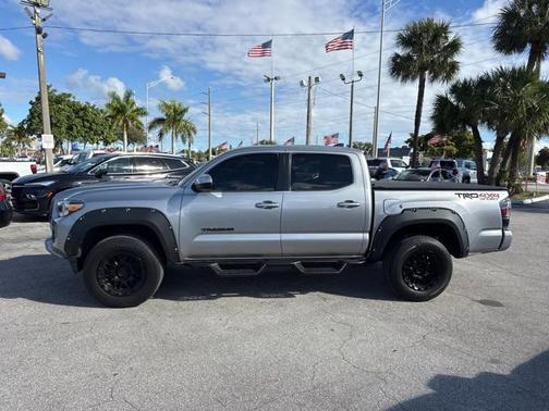 2017 Toyota Tacoma TRD Sport