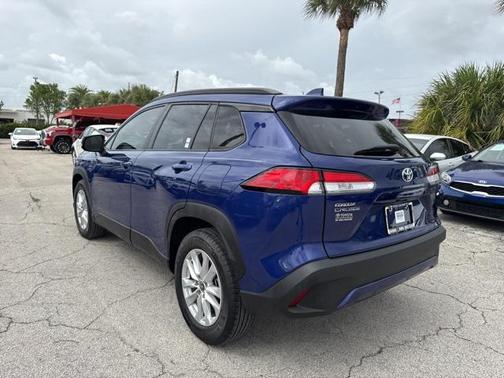 2022 Toyota Corolla Cross LE