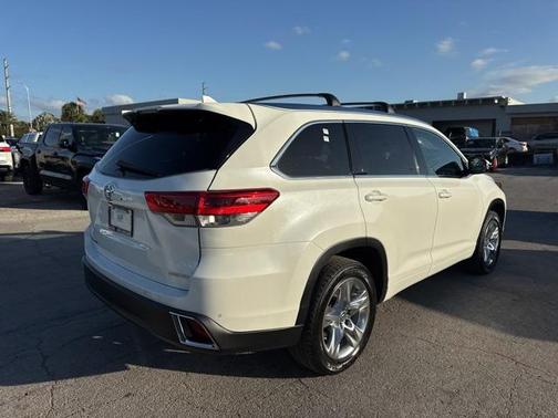 2018 Toyota Highlander Limited