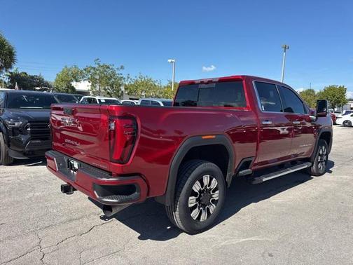 2024 GMC Sierra 2500 Denali
