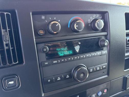 2023 GMC Savana 2500 Work Van