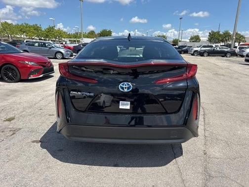2022 Toyota Prius Prime LE