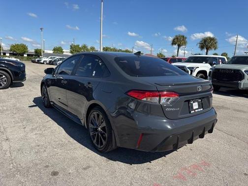 2025 Toyota Corolla SE