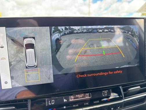 2025 Toyota Sienna Platinum