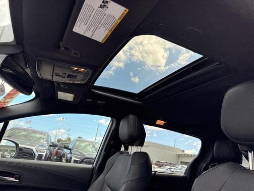 2025 Toyota Sienna Platinum