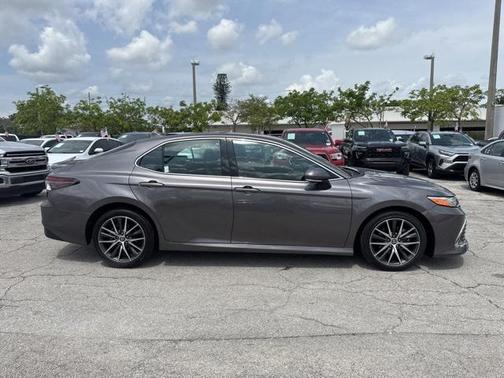 2023 Toyota Camry XLE