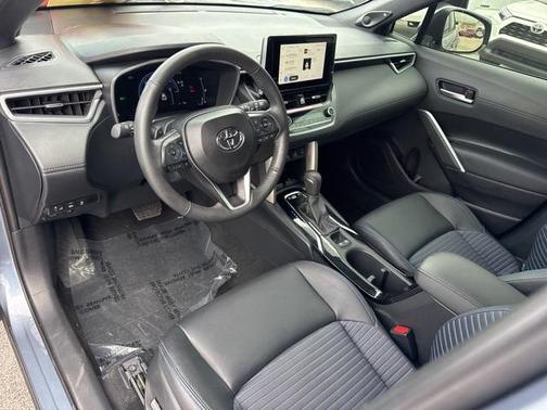 2024 Toyota Corolla Hybrid SE