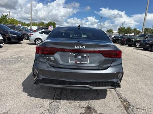2024 Kia Forte LX