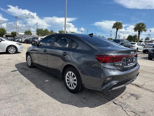 2024 Kia Forte LX