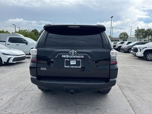 2022 Toyota 4Runner SR5