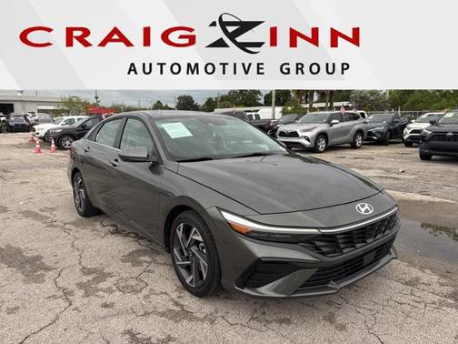 2025 Hyundai ELANTRA SEL