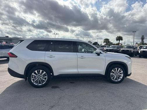 2024 Toyota Grand Highlander Platinum