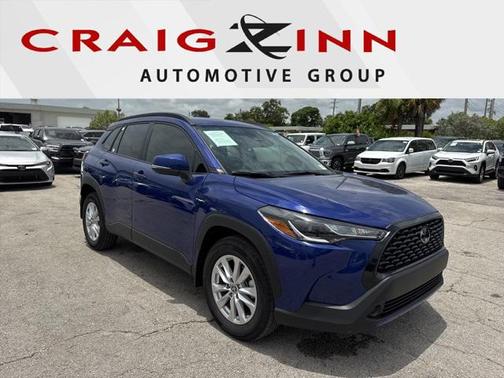 2024 Toyota Corolla Cross LE