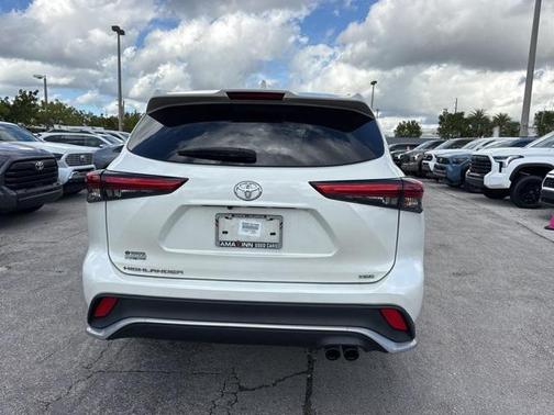 2021 Toyota Highlander XSE