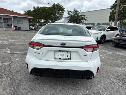 2025 Toyota Corolla Hybrid LE