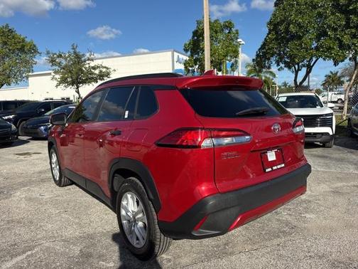 2022 Toyota Corolla Cross LE
