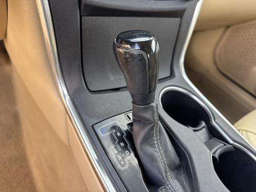 2016 Toyota Camry XLE