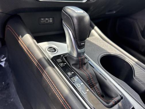2022 Nissan Altima SR FWD