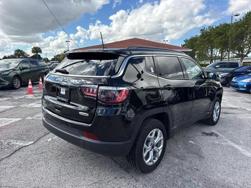 2025 Jeep Compass Latitude