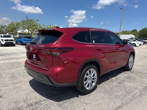 2024 Toyota Highlander Limited