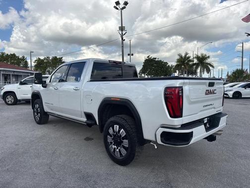 2024 GMC Sierra 2500 Denali