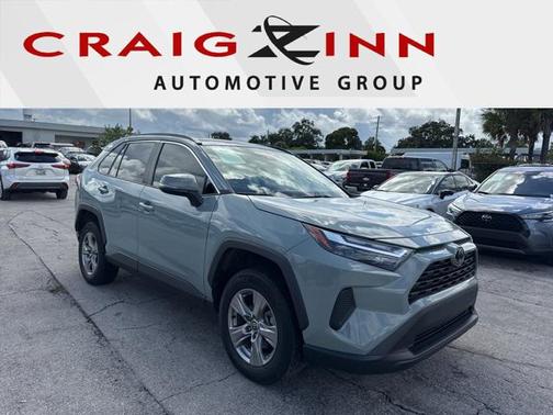 2022 Toyota RAV4 XLE