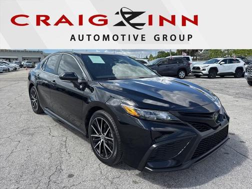 2024 Toyota Camry SE