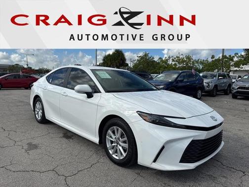 2025 Toyota Camry LE